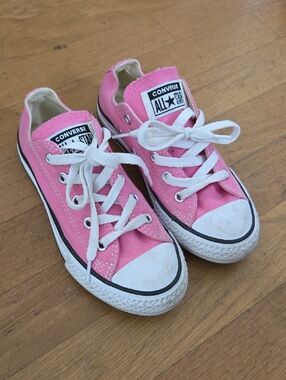 CONVERSE Pink & White Low Top Sneakers